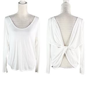 Fabletics Aviana Top White XL Long Sleeve Twist Back Detail Relaxed New